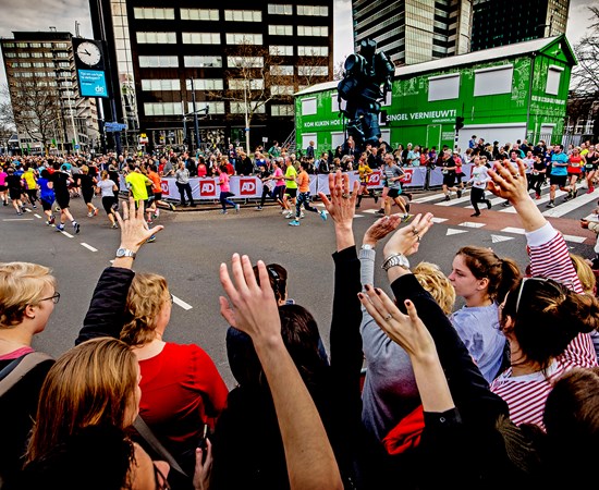 Top 8 places to watch the marathon